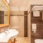Shegara 3* Porto-Vecchio (Corsica)