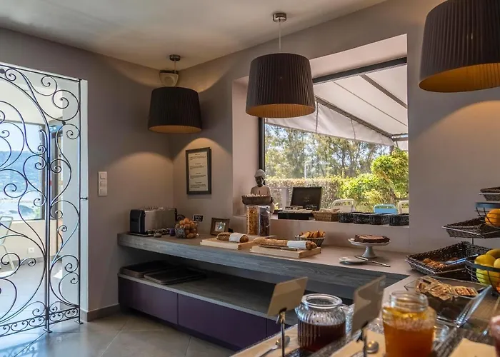 Shegara Porto-Vecchio (Corsica)