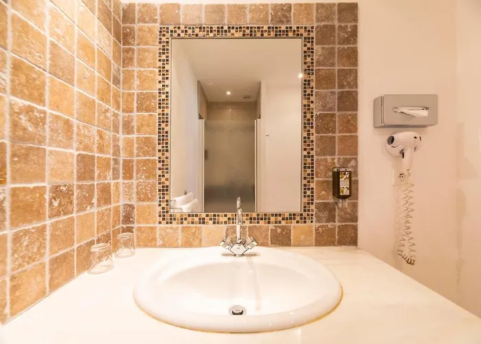 Shegara Porto-Vecchio (Corsica)